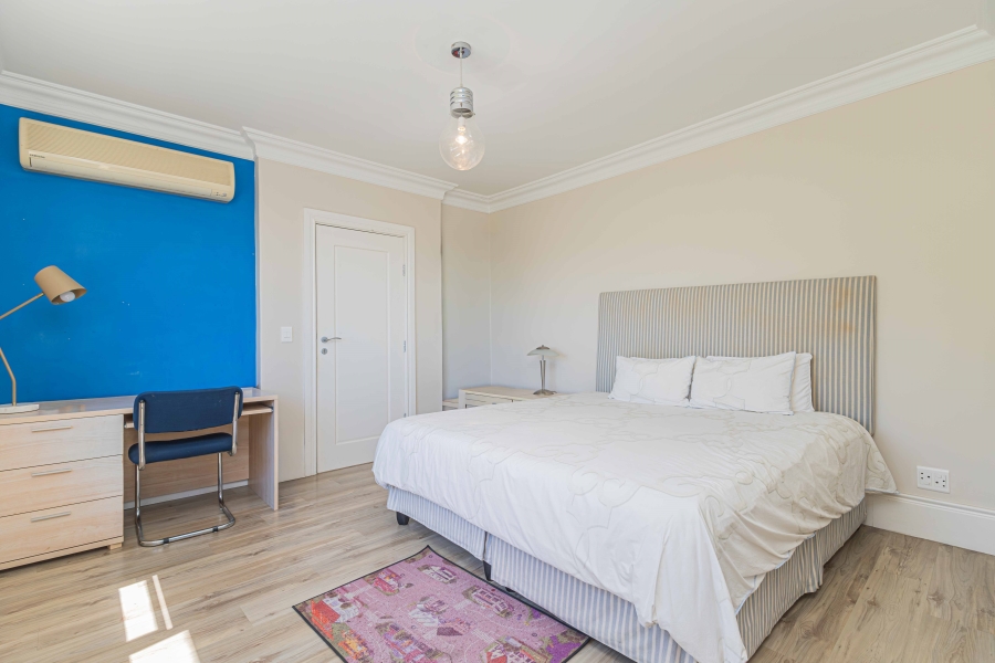 4 Bedroom Property for Sale in Fresnaye Western Cape